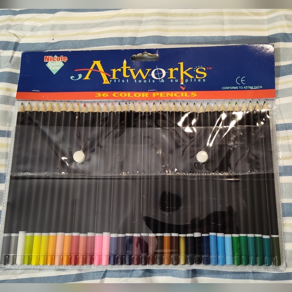 NEW! Nicole 36ct Colored Pencils - Picture 1 of 5